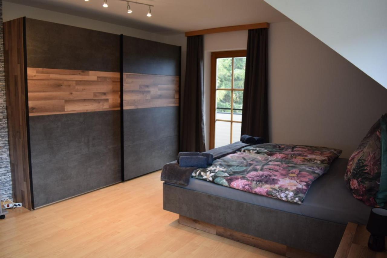 Ferienwohnung Familie Pichler Neumarkt in Steiermark ภายนอก รูปภาพ
