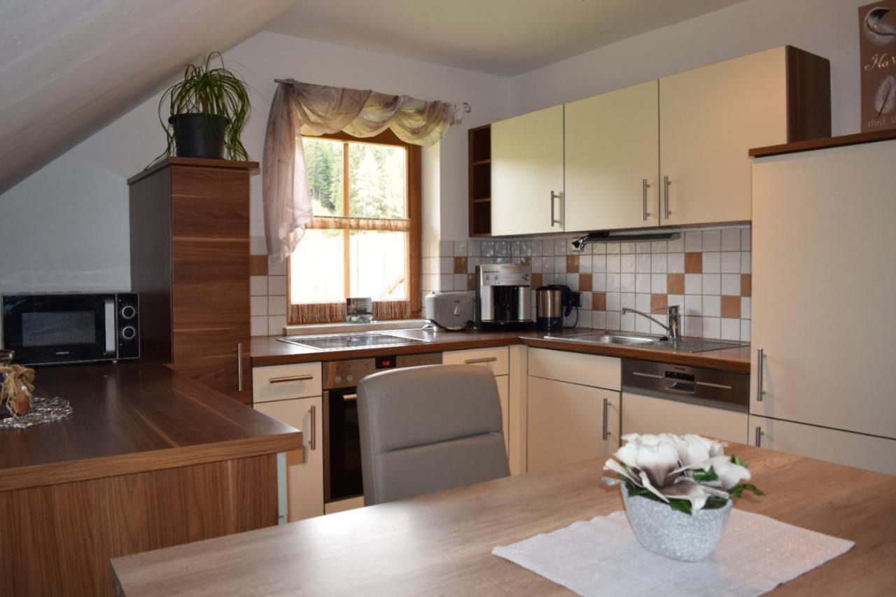 Ferienwohnung Familie Pichler Neumarkt in Steiermark ภายนอก รูปภาพ