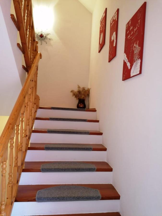 Ferienwohnung Familie Pichler Neumarkt in Steiermark ภายนอก รูปภาพ